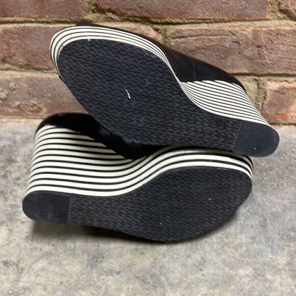 Michael Kors Black Leather Striped Peep Toe Platform Wedge Size 8 - Picture 6 of 10